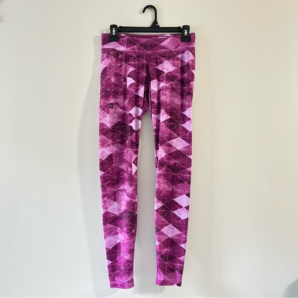 MEC Women’s Leggings Pink Purple Geometric  Size Small